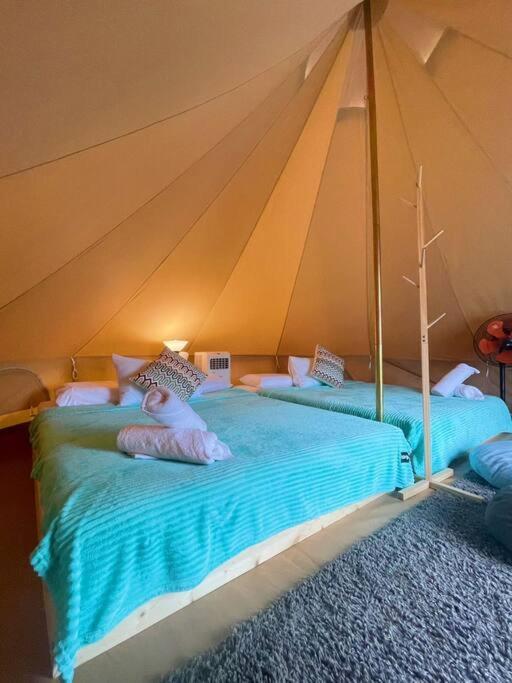 Rembulan Escape Bell Tent 1 Kampung Penarik Kültér fotó